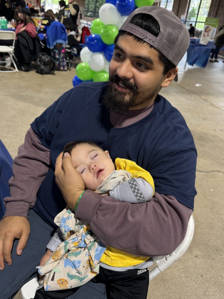 Parent and child at a DSANWI event